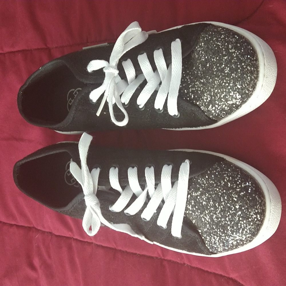 Daisy Fuentes Shoes